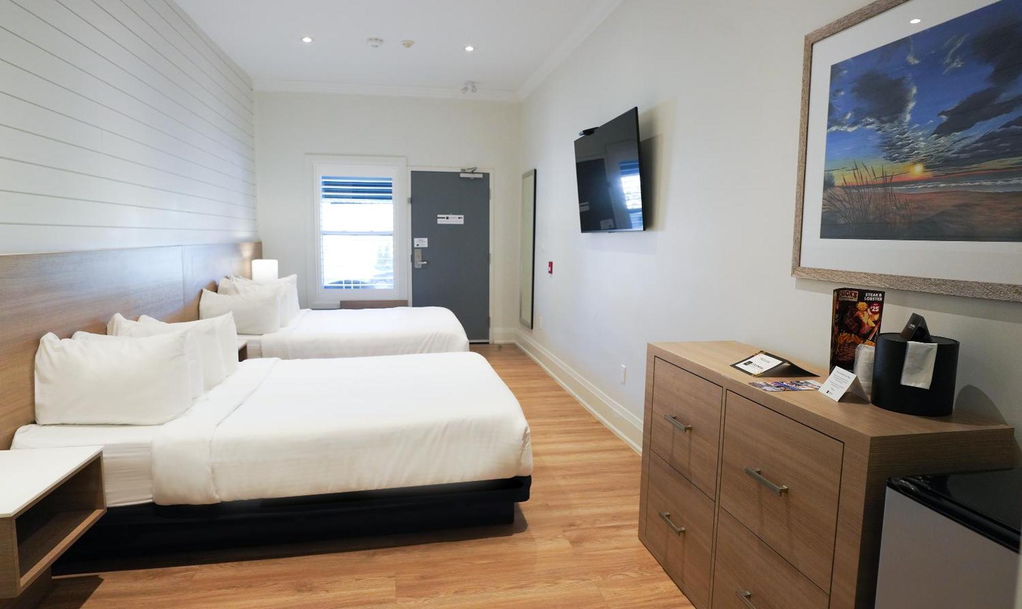 Colonial Hotel & Suites Grand Bend Buitenkant foto
